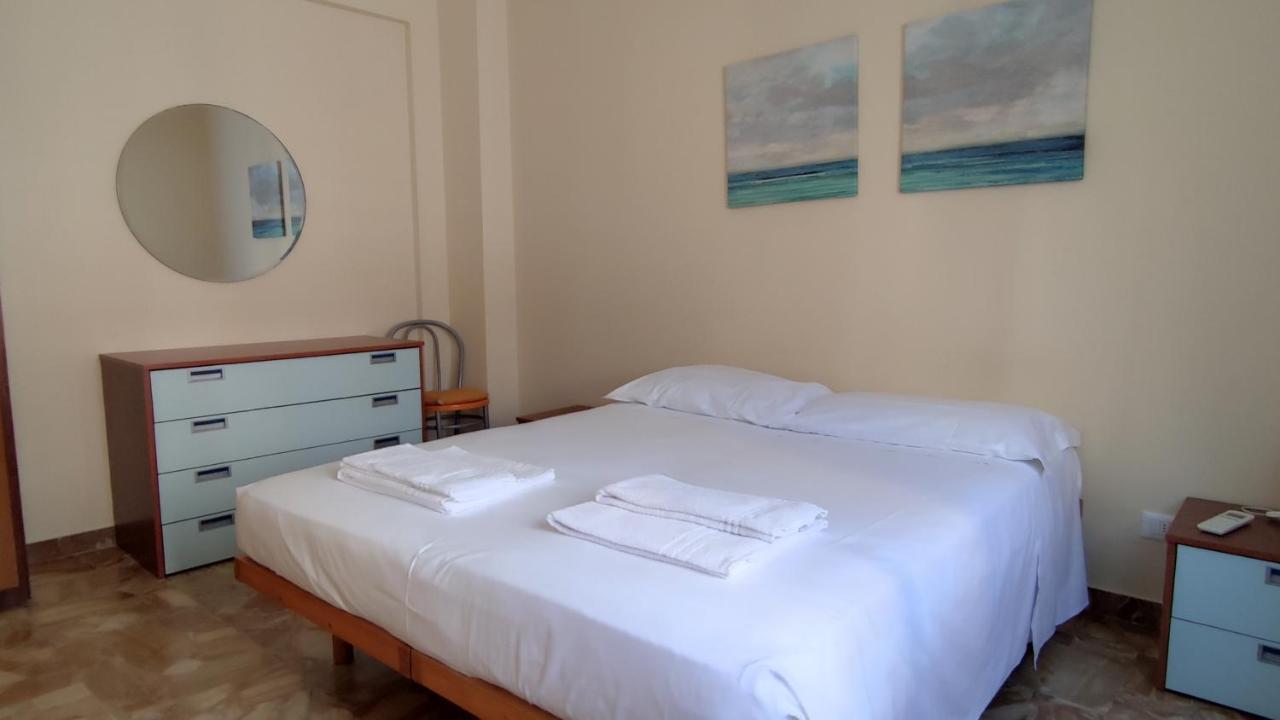 Casa Del Surf - By Ligooria Apartment Pietra Ligure Exterior photo